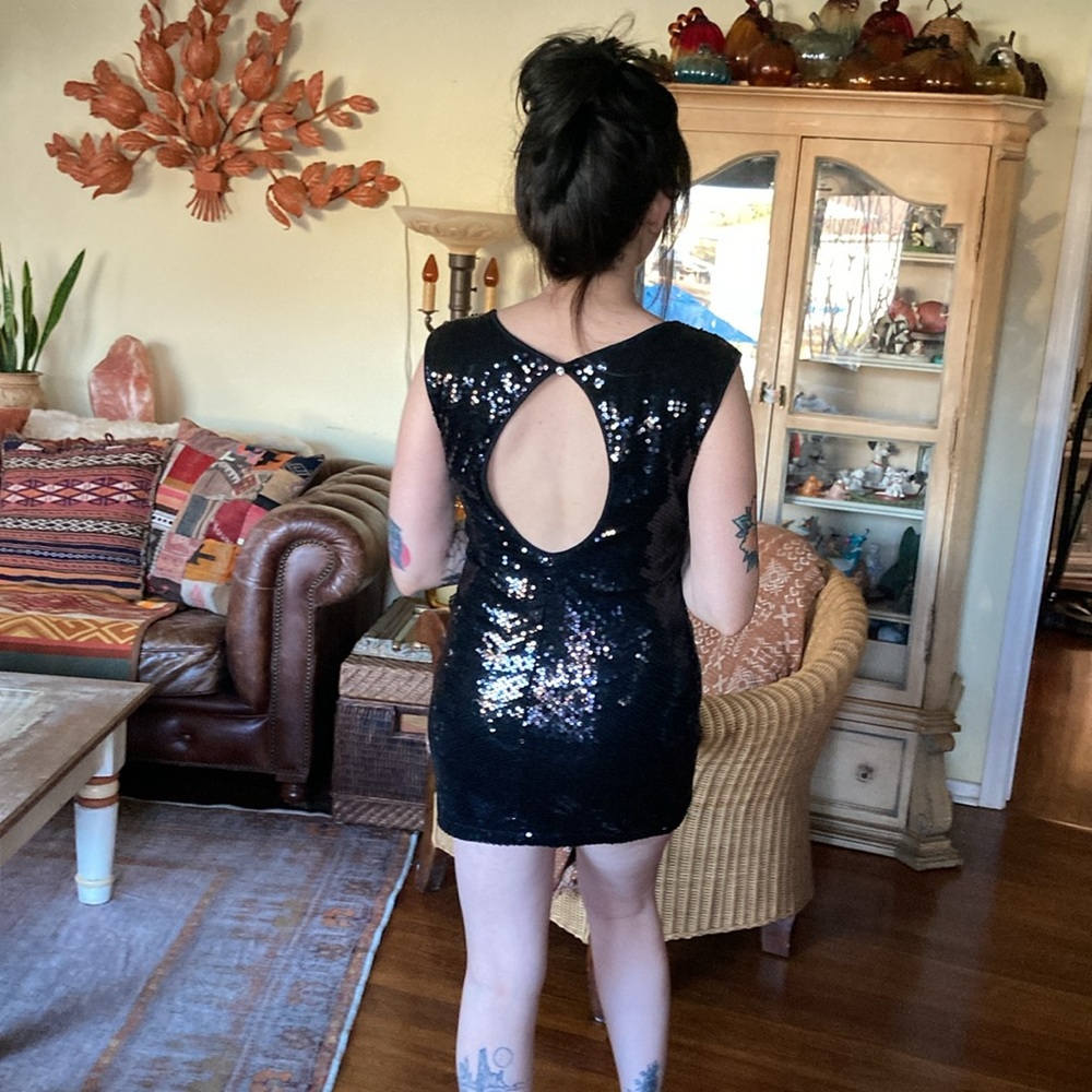 Sequin mini dress - Picture 4 of 5